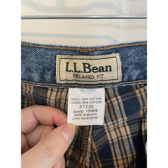 LL Bean Jeans Mens 37x30 Blue Denim Relaxed Fit Flannel Lined Medium Wash Pants - Picture 9 of 11